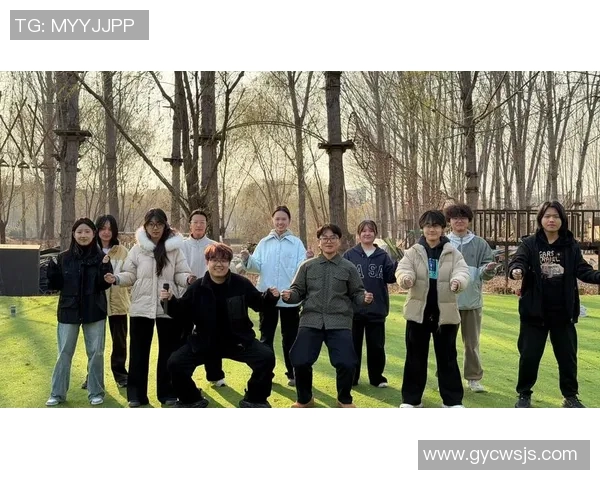 提升团队协作能力的拓展训练活动探索与实践分享