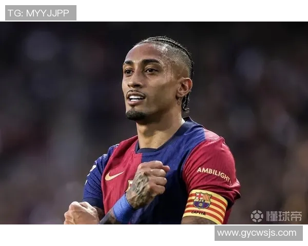 拉菲尼亚精彩抽射助力巴萨再创辉煌展现球队强大实力